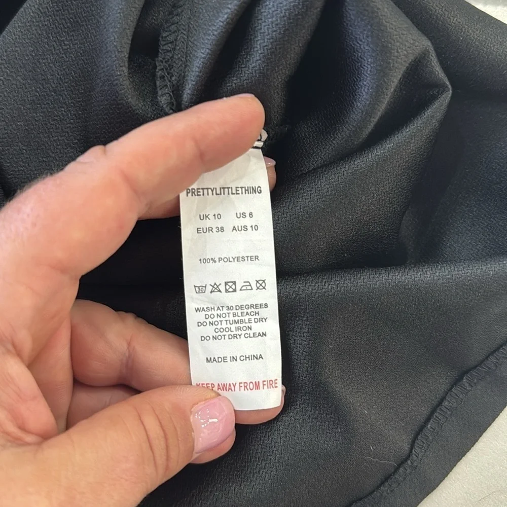 PrettyLittleThing Black Sleeveless Mini Dress with Buckles.  Sz 6 - Picture 13 of 14